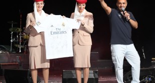 thumbnail_المنتج يوسف حرب ومزاد علني على قميص تقدمة طيران الإمارات