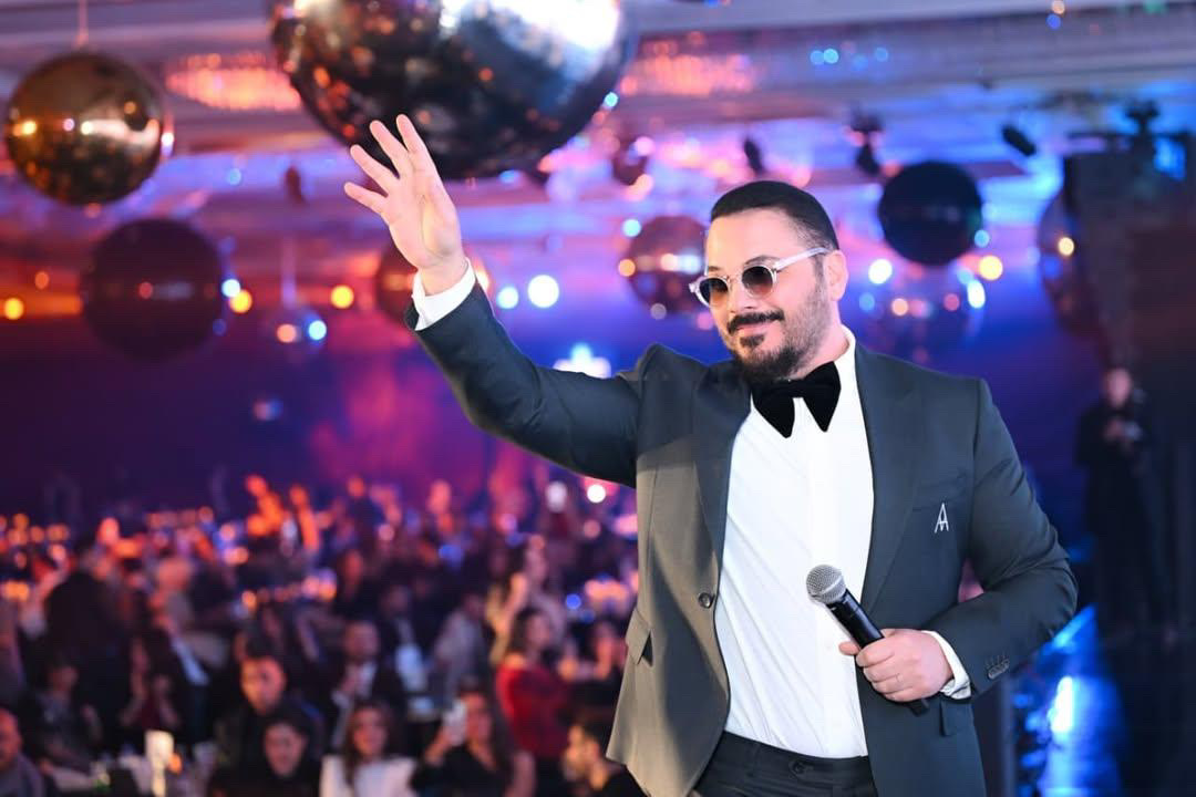 42839197-5661-44C7-8E9B-D0FE54BE1E4D